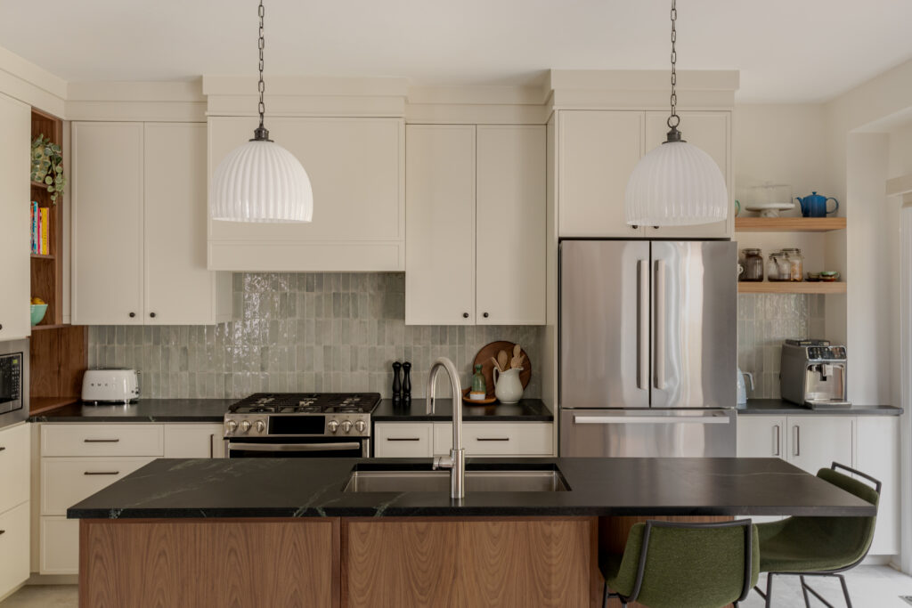 Cabinetworks sumac 4